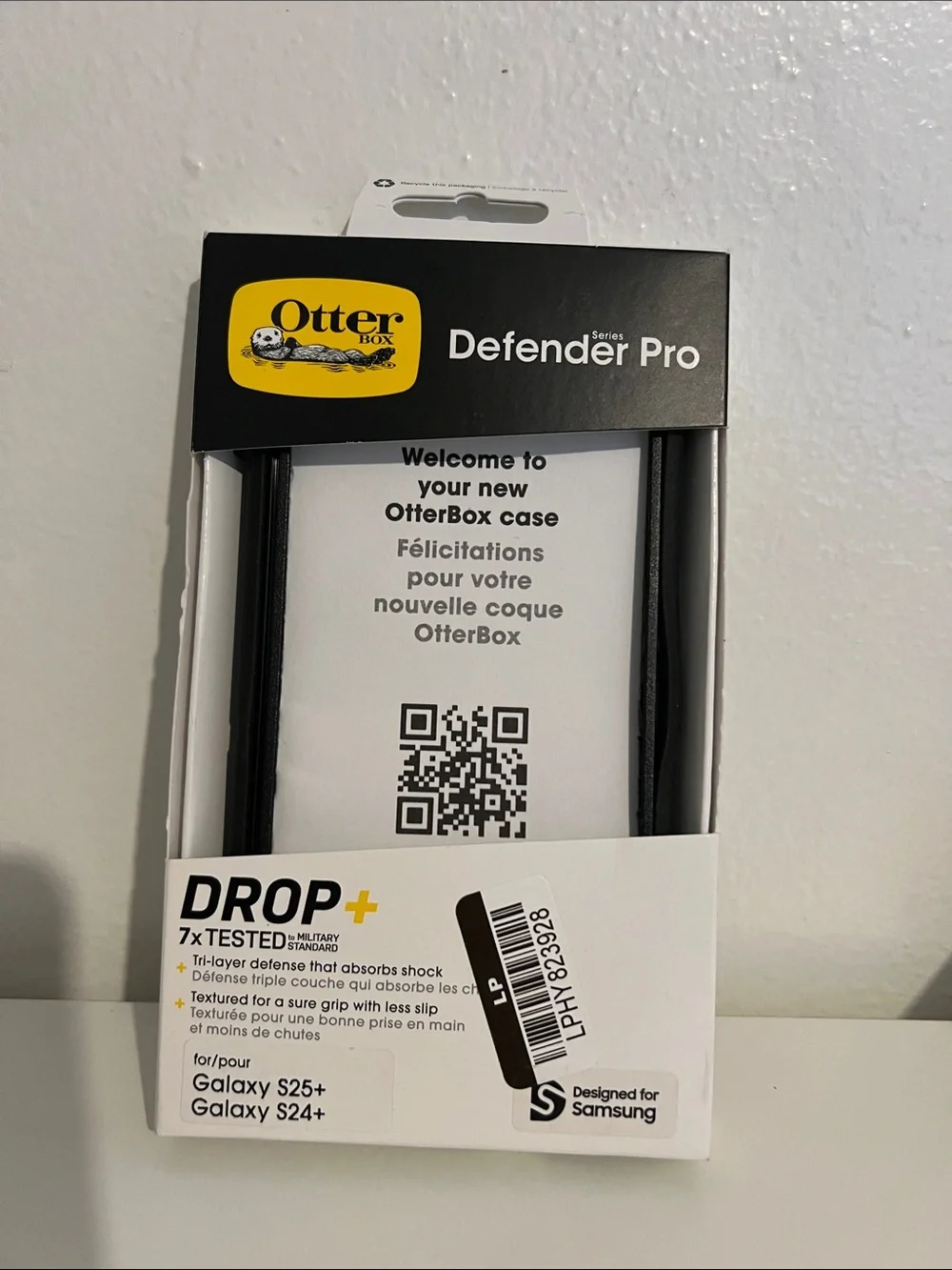 OtterBox Defender Pro Case for Galaxy S25+/S24+ - Black